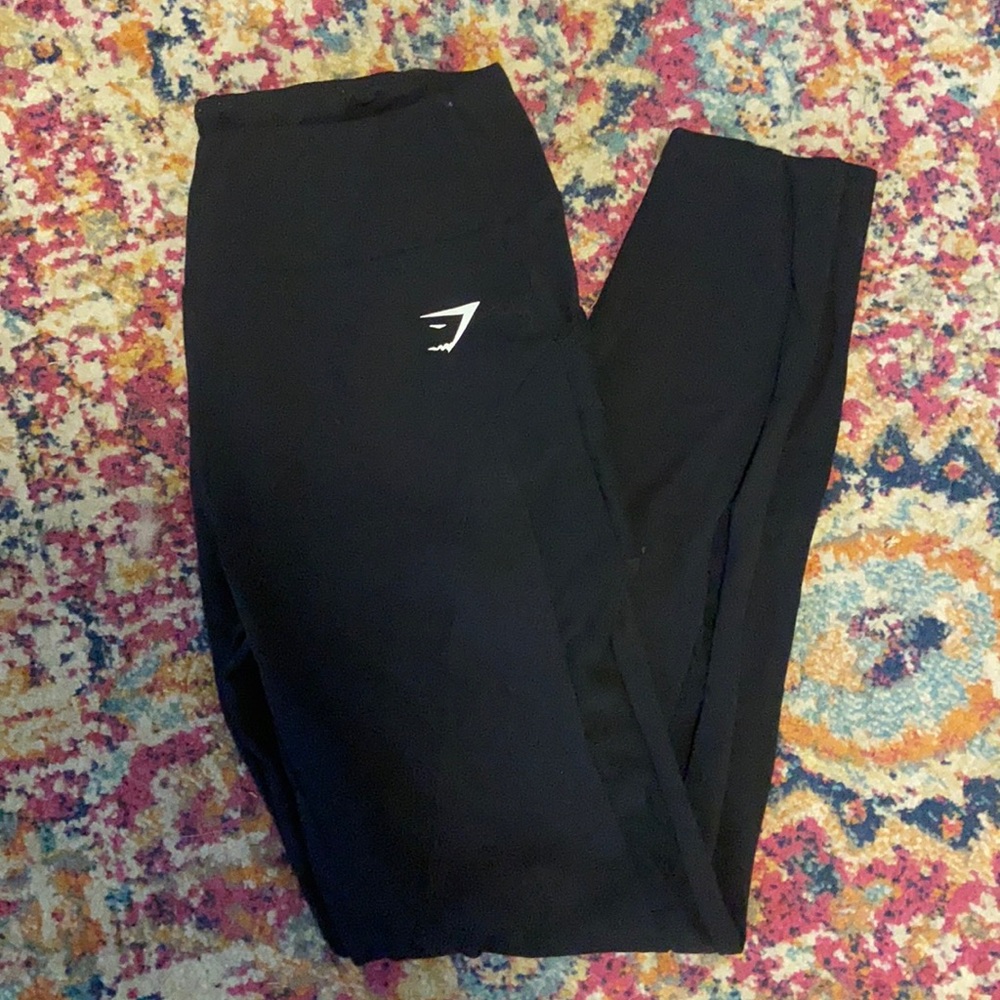 Gym shark leggings with mesh panels